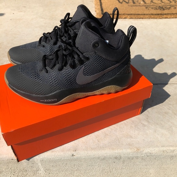 Nike Shoes - ⚫️Black Nike ZOOM⚫️